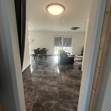 House 2 Bedrooms 1 Bathroom Holiday home *